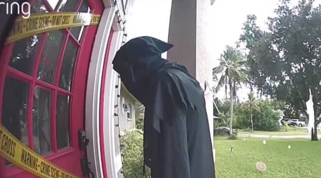 Child dressed as Grim Reaper startles Florida neighbors — Reading Community news